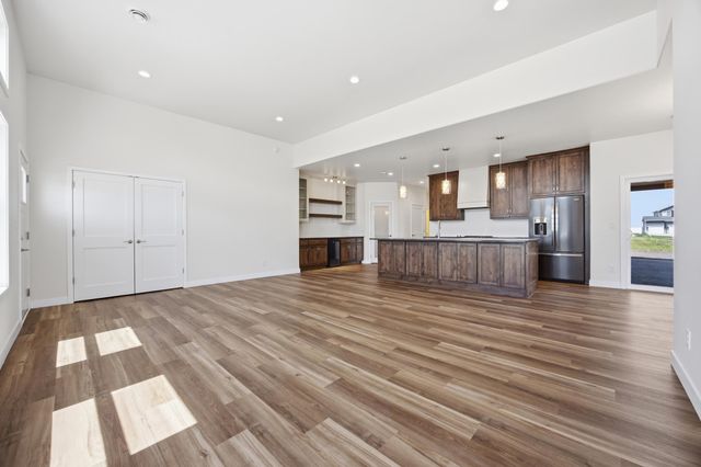 4312 23rd Avenue S, Moorhead, MN 56560