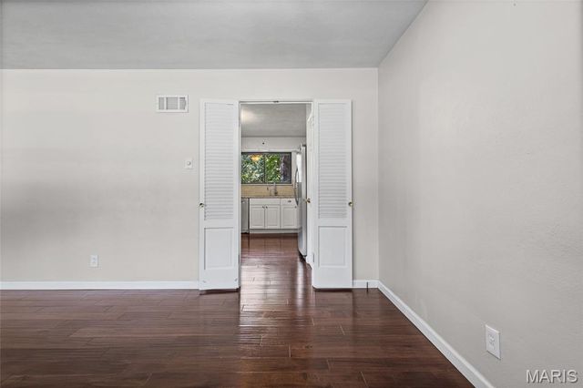 11706 Doverhill Drive, Sunset Hills, MO 63128