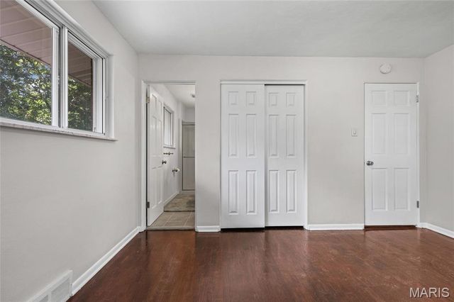 11706 Doverhill Drive, Sunset Hills, MO 63128