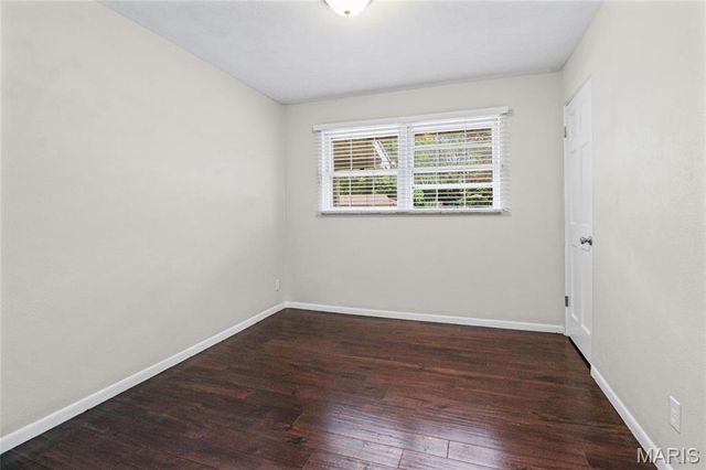 11706 Doverhill Drive, Sunset Hills, MO 63128
