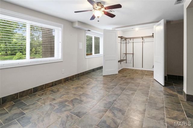 11706 Doverhill Drive, Sunset Hills, MO 63128