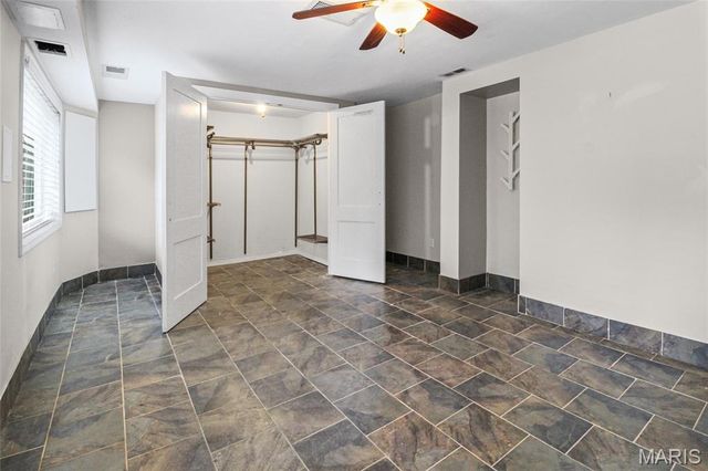 11706 Doverhill Drive, Sunset Hills, MO 63128