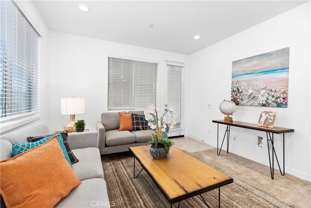 501 Embrook, West Covina, CA 91791