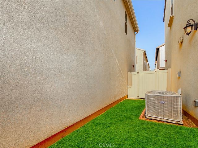 501 Embrook, West Covina, CA 91791