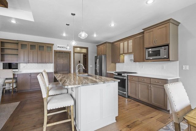 3551 HICKORY RIDGE DRIVE, De Pere, WI 54115