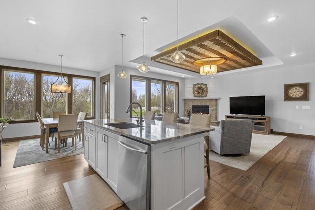 3551 HICKORY RIDGE DRIVE, De Pere, WI 54115