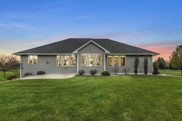 3551 HICKORY RIDGE DRIVE, De Pere, WI 54115