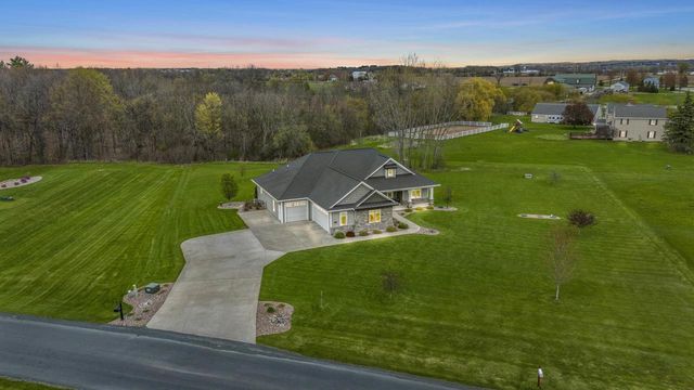 3551 HICKORY RIDGE DRIVE, De Pere, WI 54115