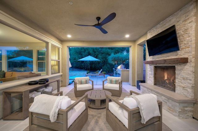 6529 Goya Way, El Dorado Hills, CA 95762