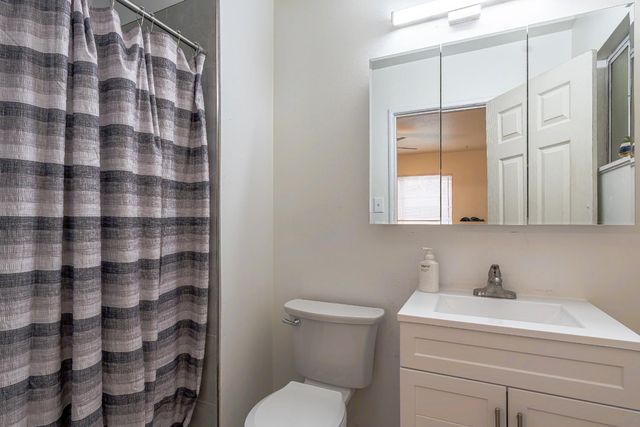 2605 Cypress Ave, Stockton, CA 95207