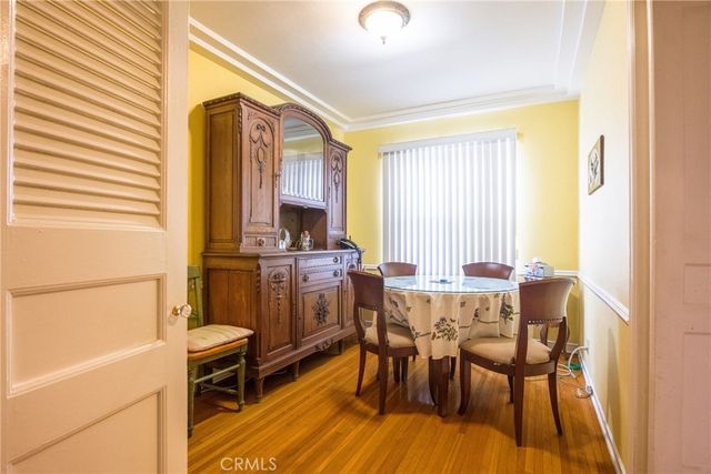 913 S Wilton Place, Los Angeles, CA 90019