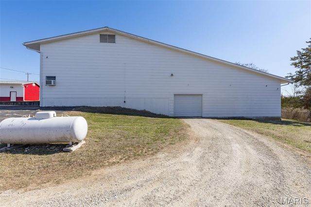 3136 Fountain City Road, De Soto, MO 63020