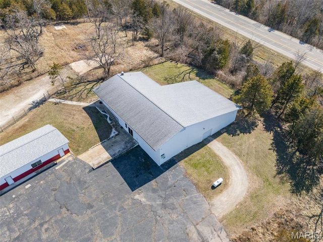 3136 Fountain City Road, De Soto, MO 63020