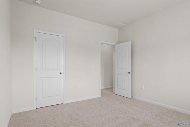 7208 Fox Glen Circle SE, Owens Cross Roads, AL 35763