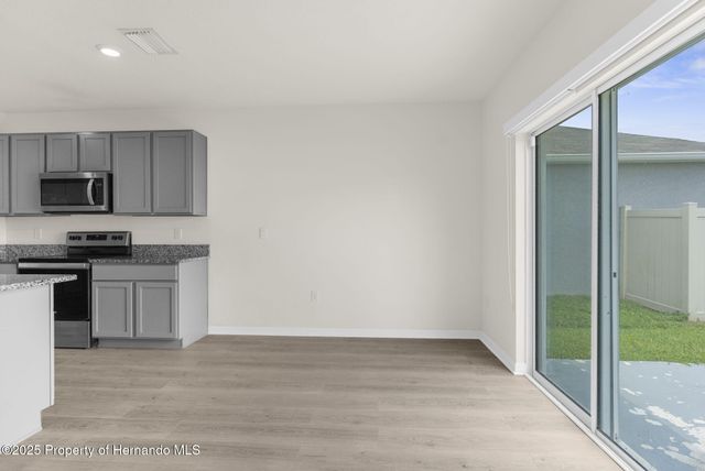 34314 Jasper Stone Drive, Wesley Chapel, FL 33543