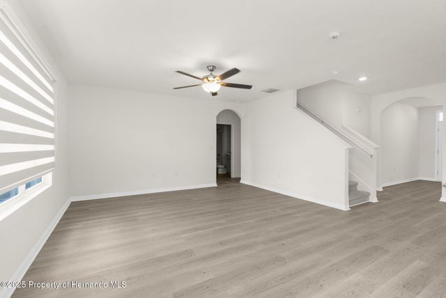 34314 Jasper Stone Drive, Wesley Chapel, FL 33543