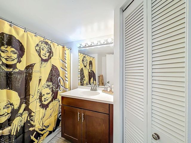 10401 W Broward Boulevard 302, Plantation, FL 33324