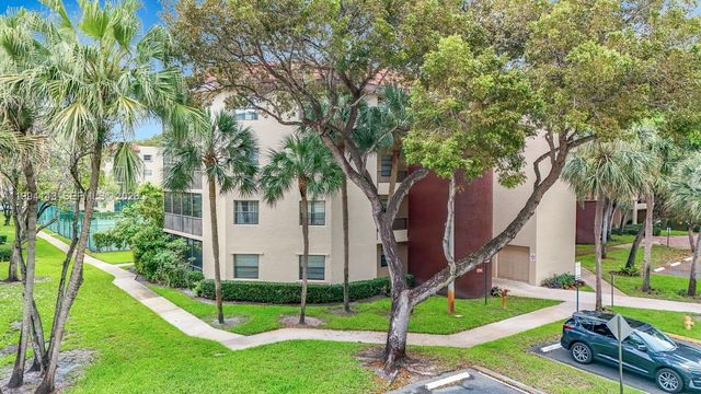 10401 W Broward Boulevard 302, Plantation, FL 33324