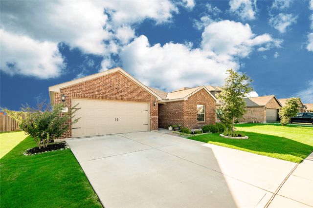 148 Cattlemans Creek Road W, Newark, TX 76071