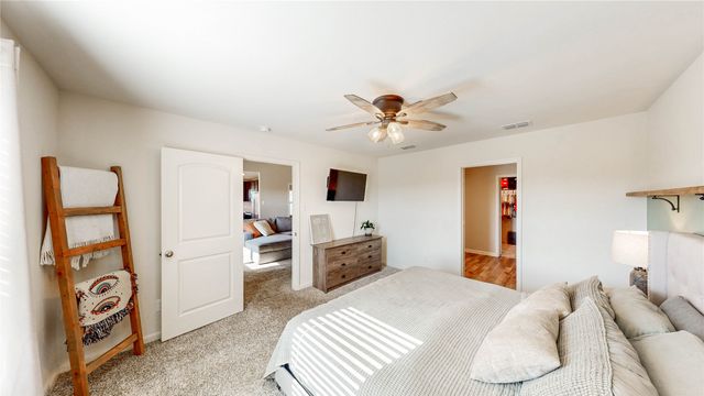 148 Cattlemans Creek Road W, Newark, TX 76071
