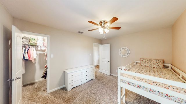 148 Cattlemans Creek Road W, Newark, TX 76071