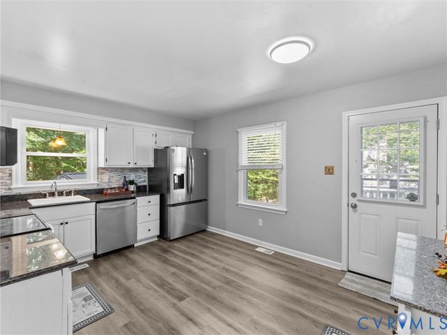 4606 Mason Run Ct, North Chesterfield, VA 23234