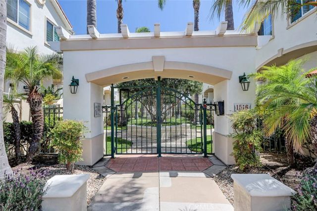 1516 Cravens, Torrance, CA 90501