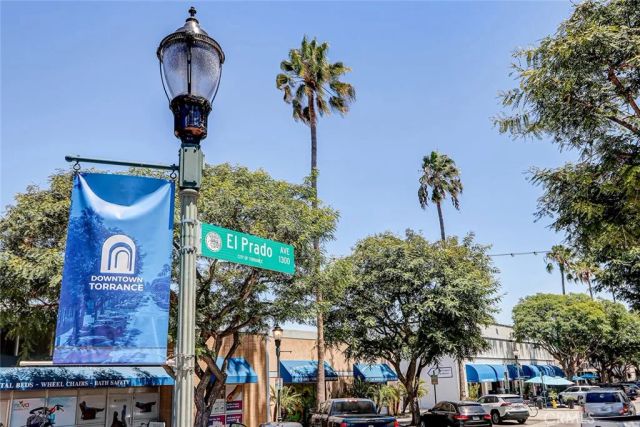 1516 Cravens, Torrance, CA 90501