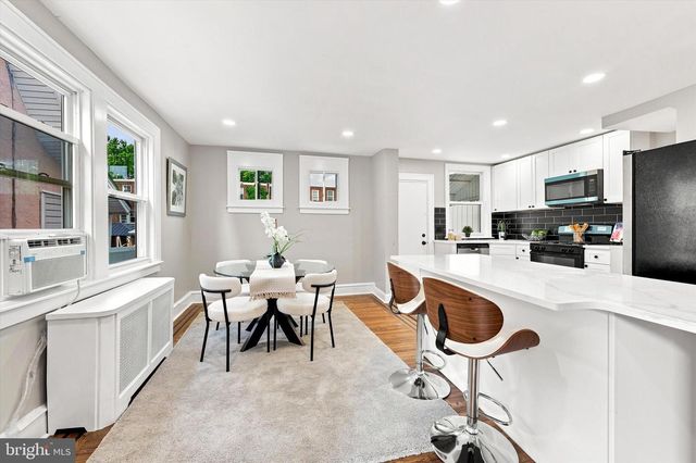 208 MARSHALL AVE, Darby, PA 19023