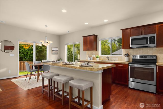 2302 63rd Street SE, Auburn, WA 98092