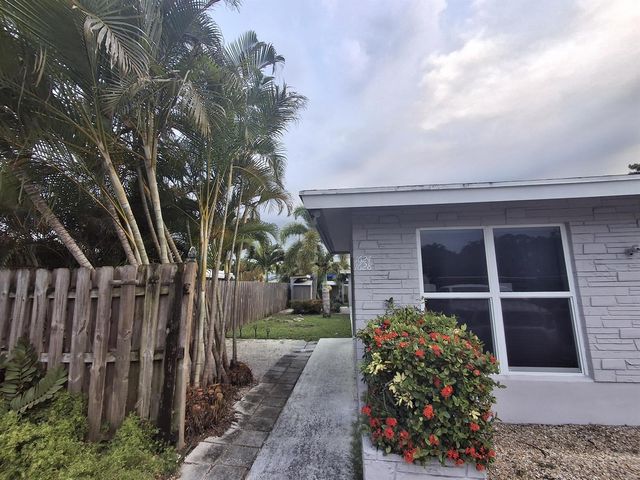 1624 NE 25th Street 1624, Wilton Manors, FL 33305