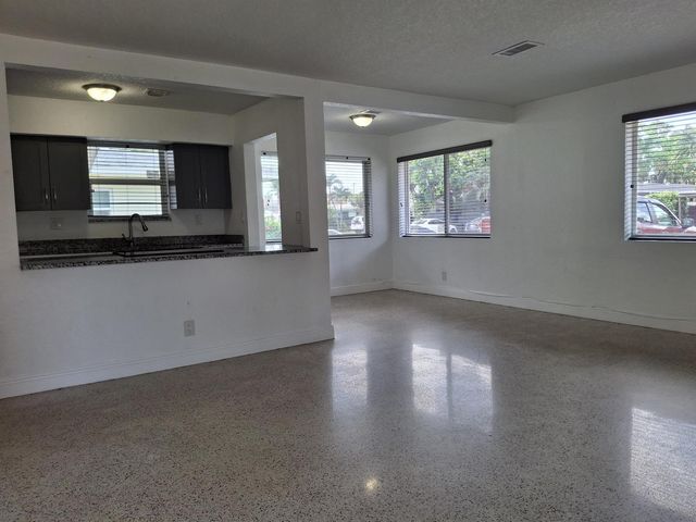 1624 NE 25th Street 1624, Wilton Manors, FL 33305