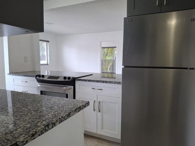 1624 NE 25th Street 1624, Wilton Manors, FL 33305