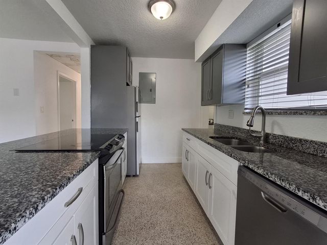 1624 NE 25th Street 1624, Wilton Manors, FL 33305
