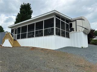 223 Grand View Drive, New London, NC 28127