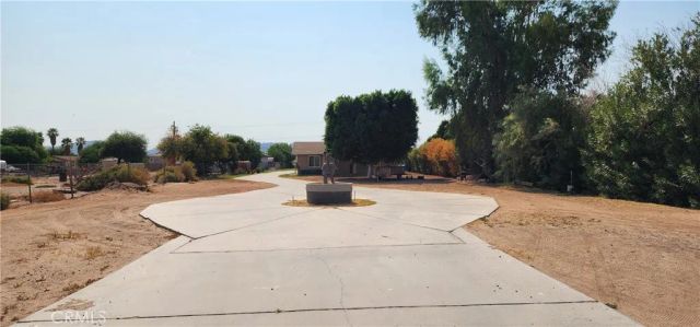 690 Riviera Drive, Blythe, CA 92225