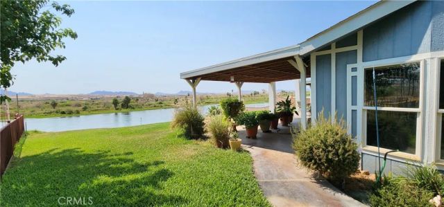 690 Riviera Drive, Blythe, CA 92225