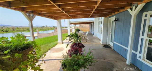 690 Riviera Drive, Blythe, CA 92225