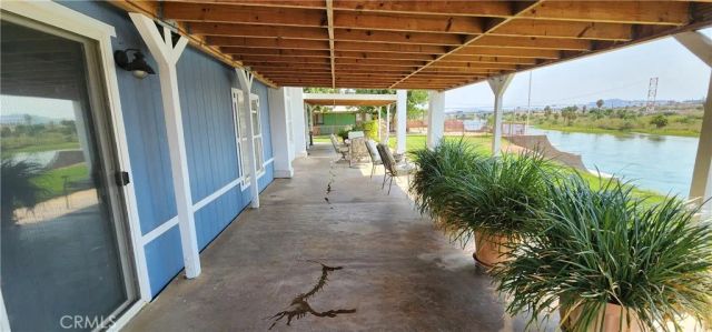 690 Riviera Drive, Blythe, CA 92225