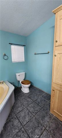 690 Riviera Drive, Blythe, CA 92225