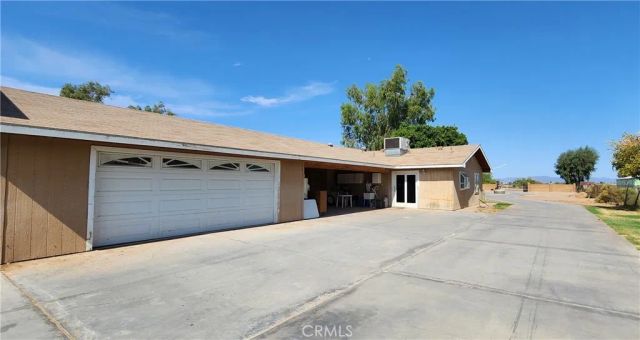 690 Riviera Drive, Blythe, CA 92225
