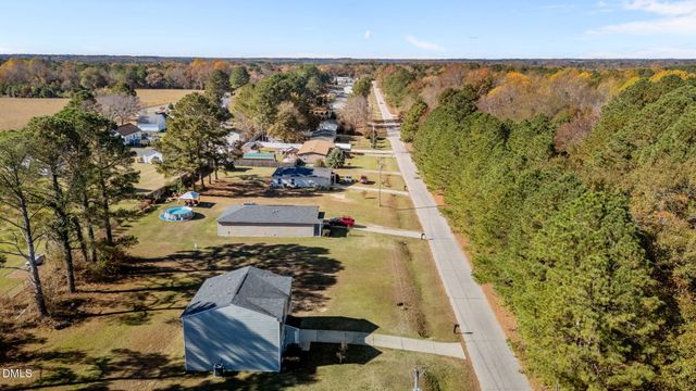 107 Deanne Lane, Coats, NC 27521