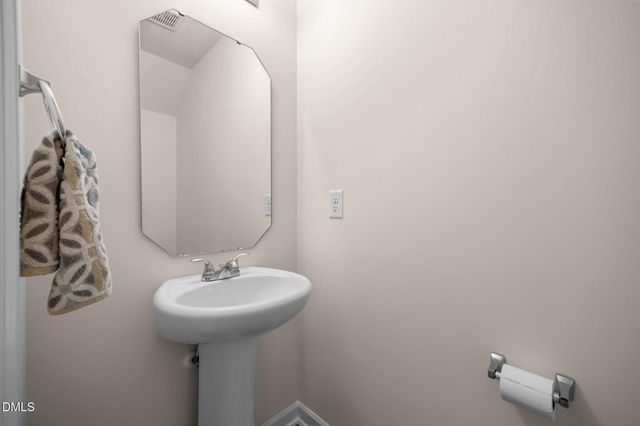 107 Deanne Lane, Coats, NC 27521