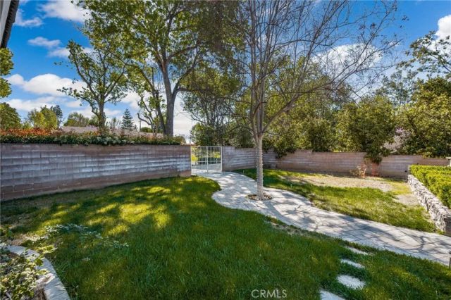 7455 Jola B, Riverside, CA 92506