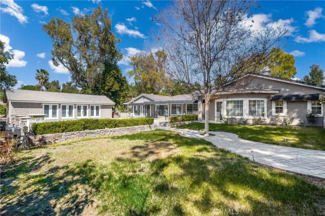 7455 Jola B, Riverside, CA 92506