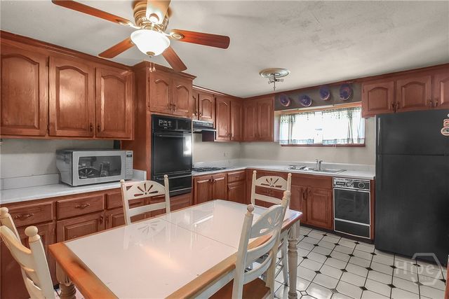 5021 Augusta Road, Garden City, GA 31408