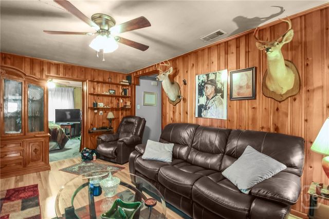 5021 Augusta Road, Garden City, GA 31408