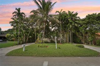 6202 SW 65th Ave, South Miami, FL 33143