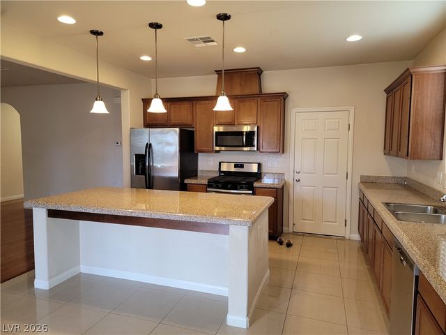 318 GLACIER MEADOW Road, Las Vegas, NV 89148