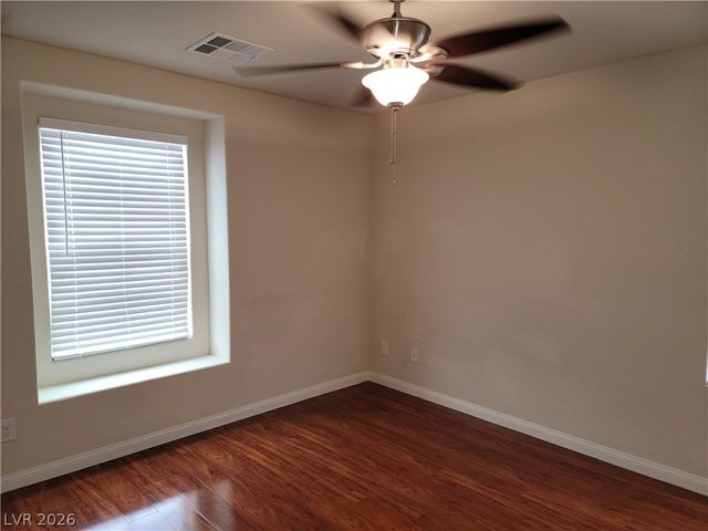 318 GLACIER MEADOW Road, Las Vegas, NV 89148